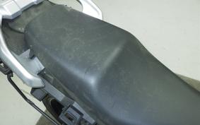 SUZUKI Vｽﾄﾛｰﾑ250 1992