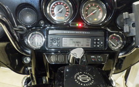 HARLEY FLHXSE 1800CVO 2011