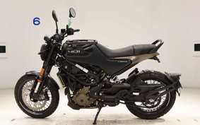 HUSQVARNA SVARTPILEN 401 2024