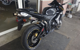 HONDA CBR600RR 2004 PC37