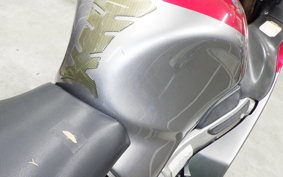 SUZUKI GSX-1300R HAYABUSA 2001