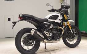 TRIUMPH SCRAMBLER400XC 2025