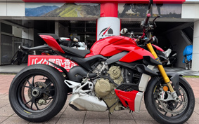 DUCATI STREET FIGHTER V4S 2023 1F00
