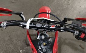 HONDA CRF125F JE03