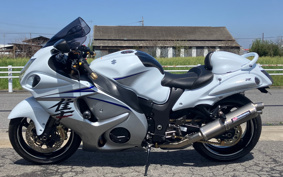 SUZUKI GSX1300R HAYABUSA 2017 GX72B