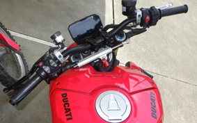 DUCATI STREETFIGHTER V4 S 2025