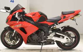 HONDA CBR1000RR 2006 SC57
