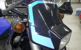 SUZUKI TS200R 2001 SH12A