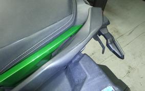 KAWASAKI NINJA H2 SX SE 2018 ZXT02A