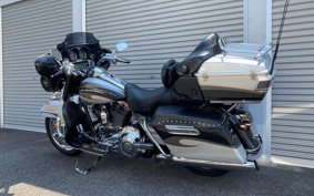 HARLEY FLHTCUSE1800CVO 2013 PR8