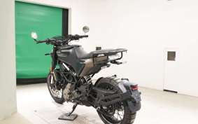 HUSQVARNA SVARTPILEN 401 2022