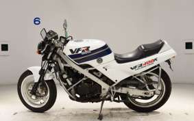 HONDA VFR400K 2004 NC21