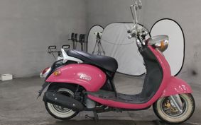 YAMAHA VINO 125 SE24