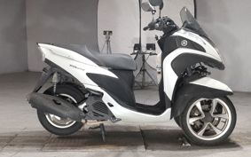 YAMAHA TRICITY 125 SE82J