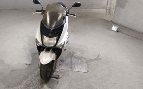 YAMAHA MAJESTY 125 SE27