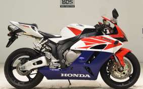 HONDA CBR1000RR 2005 SC57