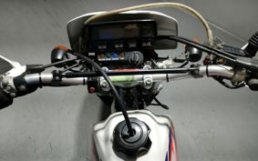 HONDA XR250R ME08