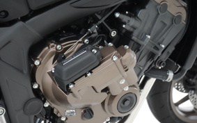 HONDA CBR650R E-Clutch 2025 RH17