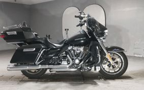 HARLEY FLHTK1870 KEF