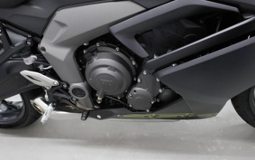 TRIUMPH DAYTONA 660 2024 LGL23U