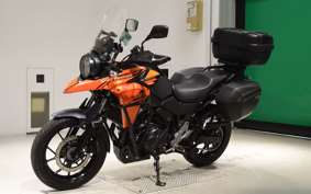 SUZUKI Vｽﾄﾛｰﾑ250 2025
