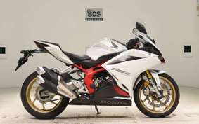 HONDA CBR250RR A MC51