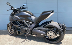 DUCATI DIAVEL 2013 ZDMG102JCDB