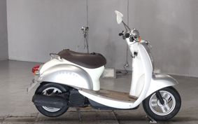 HONDA CREA SCOOPY AF55