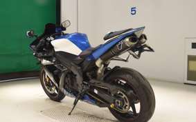 YAMAHA YZF-R1 2005