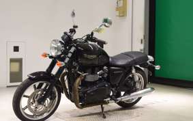 TRIUMPH BONNEVILLE 2010