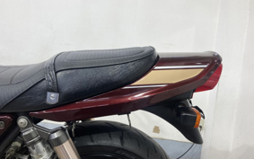 KAWASAKI ZEPHYR400K 2005 ZR400C