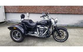 HARLEY FLRT 2017 MCC