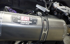 SUZUKI GSR750 2011