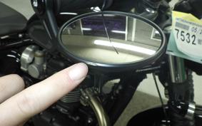 TRIUMPH BONNEVILLE BOBBER 2023