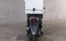 YAMAHA TRICITY 125 SE82J