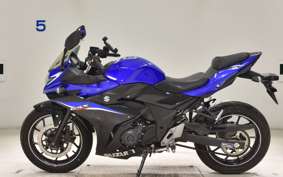 SUZUKI GSX250 R
