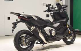 HONDA X-ADV 750 2023