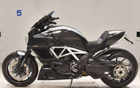 DUCATI DIAVEL Carbon 2014
