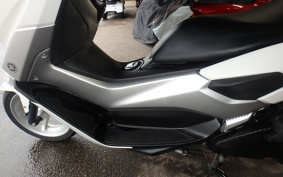 YAMAHA N-MAX SE86J