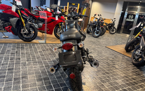 MOTO GUZZI V7 2 STONE 2017 ZGULW
