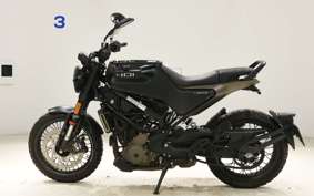 HUSQVARNA SVARTPILEN 401 2023