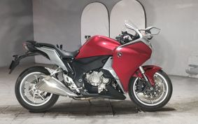 HONDA VFR1200F DCT 2011 SC63
