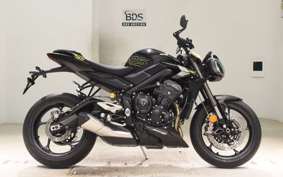 TRIUMPH STREET TRIPLE RS 2026