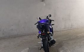 YAMAHA YZF-R125 RE06