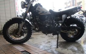 YAMAHA TW225 DG09J