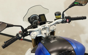 BMW F800R 2015 0B04