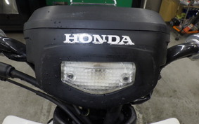 HONDA C50 SUPER CUB 2011 AA04