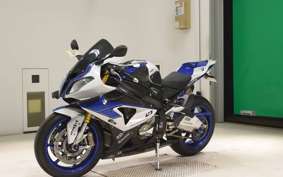 BMW HP4 2014