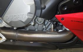 DUCATI STREETFIGHTER V2 2023