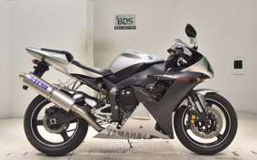 YAMAHA YZF-R1 2003